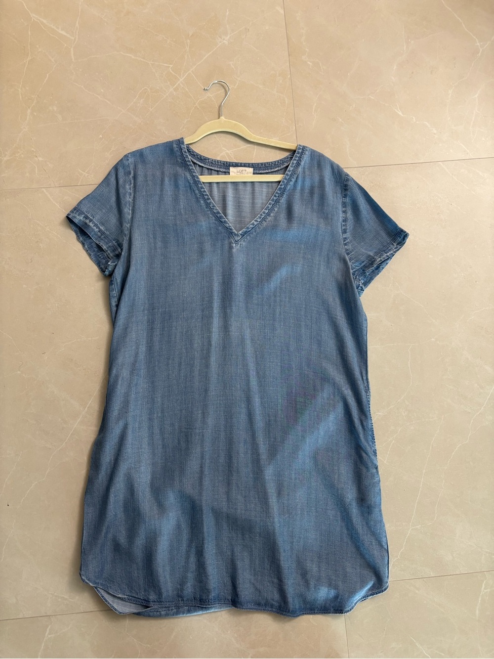 LOFT Chambray V-Neck Short Sleeve Tunic - Light Blue